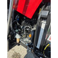 Yanmar SA425 avec chargeuse et rétrocaveuse
