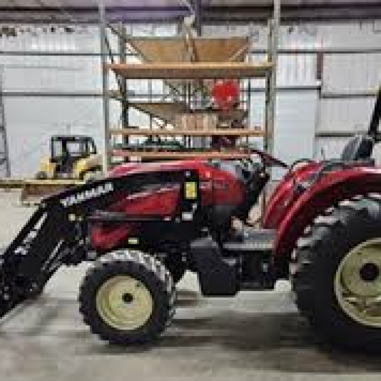 Yanmar YM342 avec chargeuse DEMONSTRATEUR